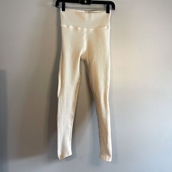 Aerie Offline Textured Ribbed 7/8 Cream Leggings | SZ S - Picture 3 of 14